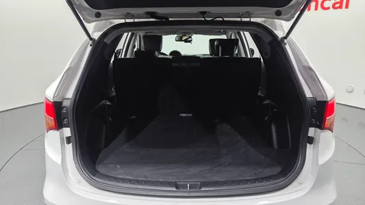 Hyundai DM (e-VGT) 2.0 2WD 2013 17