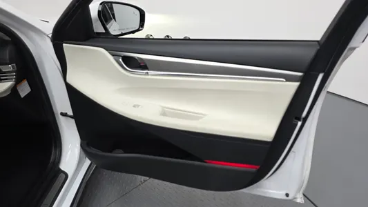 Hyundai IG 2022 24