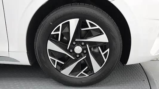 Hyundai IG 2022 21