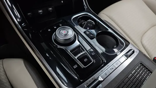 Kia Carnival 9 2020 9