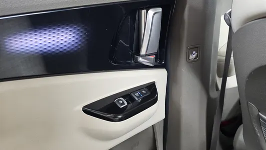 Kia Carnival 9 2020 19