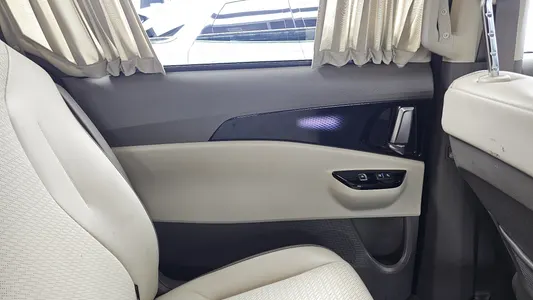 Kia Carnival 9 2020 25