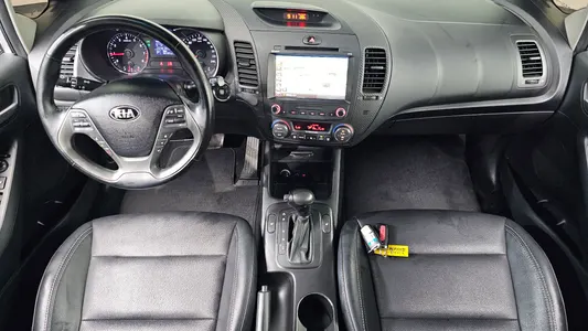 Kia K3 2013 7