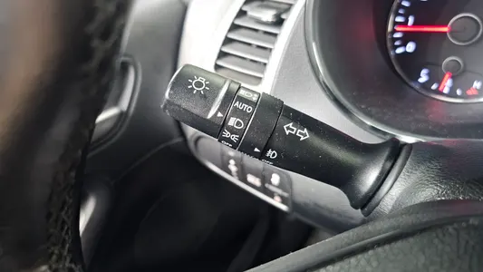 Kia K3 2013 30