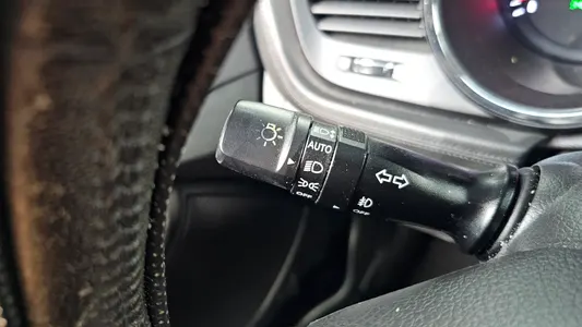 Kia K5 LPI 2010 17