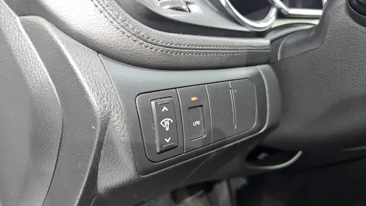 Kia K5 LPI 2010 28