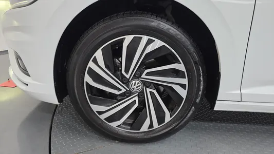 Volkswagen 7 1.4 TSI 2021 5