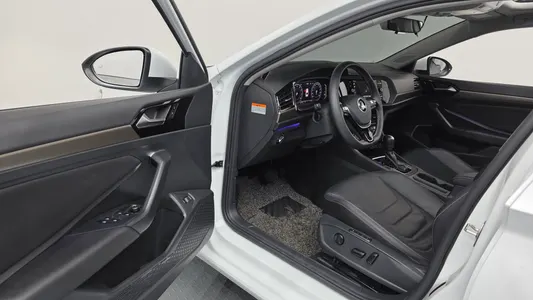 Volkswagen 7 1.4 TSI 2021 10