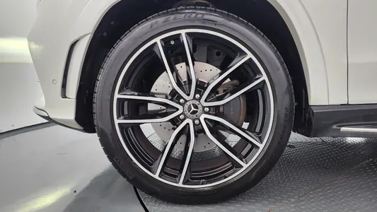 Mercedes-Benz GLS-Class X167 GLS580 4MATIC 2023 5