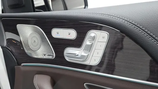 Mercedes-Benz GLE-Class W167 GLE300d 4MATIC 2023 33