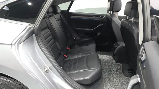 Volkswagen 아테온 2.0 TDI 2019 11