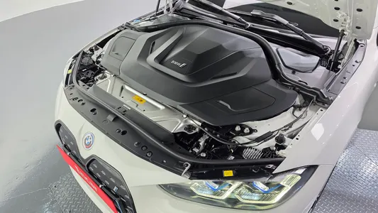 BMW i4 eDrive40 M 2024 5