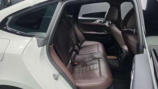 BMW i4 eDrive40 M 2024 10