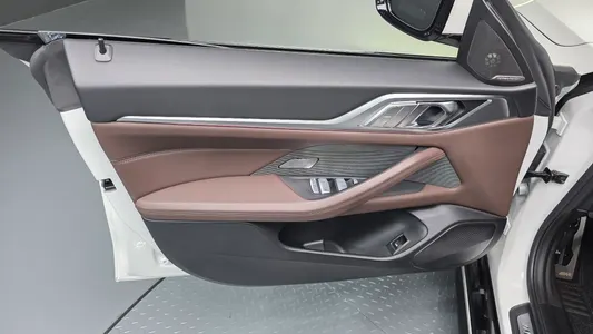 BMW i4 eDrive40 M 2024 24