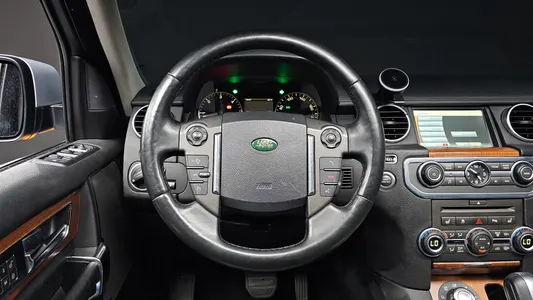 Land Rover 4 3.0 TDV6 HSE 2010 11