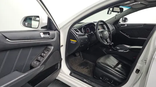 Kia K7 2.4 GDI 2011 10