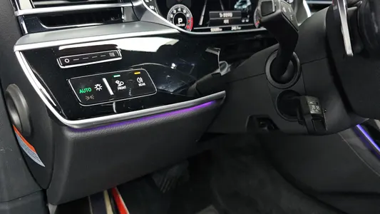 Audi A8 (D5) 55 TFSI LWB 2019 14