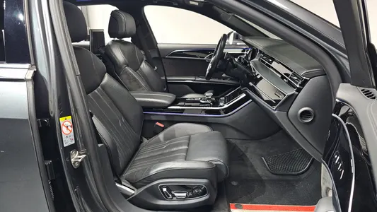Audi A8 (D5) 55 TFSI LWB 2019 27