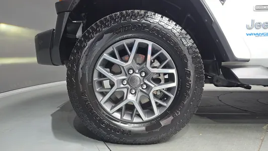 Jeep (JL) 2.0 4 4xe 2021 5