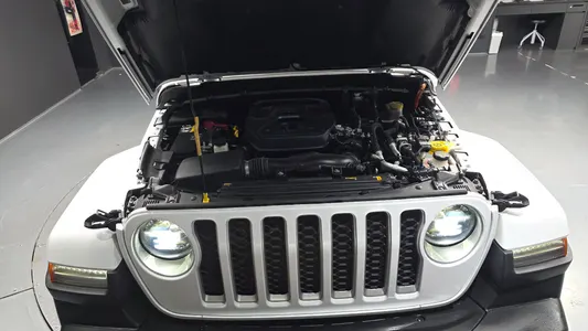 Jeep (JL) 2.0 4 4xe 2021 6