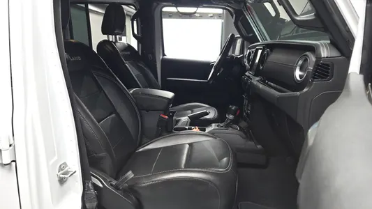 Jeep (JL) 2.0 4 4xe 2021 11