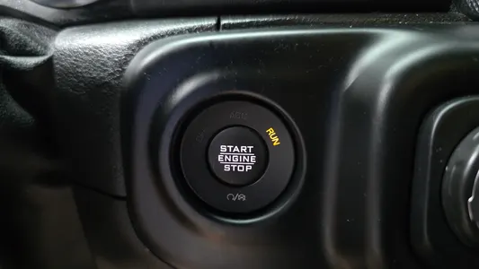 Jeep (JL) 2.0 4 4xe 2021 31