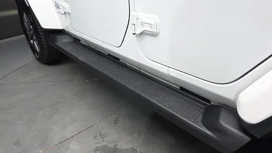 Jeep (JL) 2.0 4 4xe 2021 27