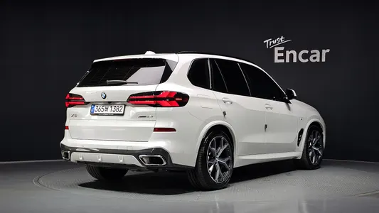 BMW X5 (G05) xDrive 40i M 2025