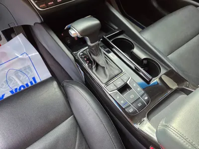 Kia K7 3.0 LPI () 2017 8