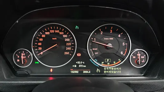 BMW 3 Series GT (F34) GT 320d 2014 8