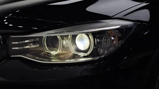 BMW 3 Series GT (F34) GT 320d 2014 23