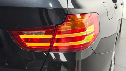 BMW 3 Series GT (F34) GT 320d 2014 24
