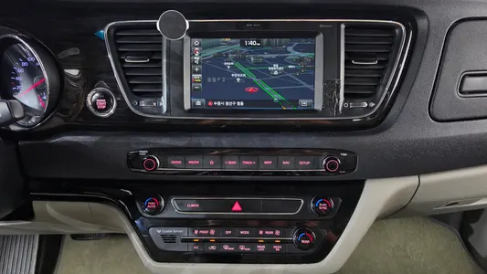 Kia 카니발 9 2018 14