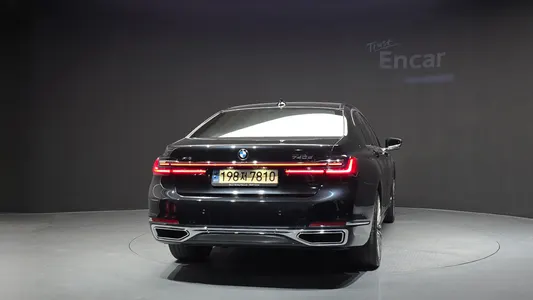 BMW 7 Series (G11) 740d xDrive 2021 4