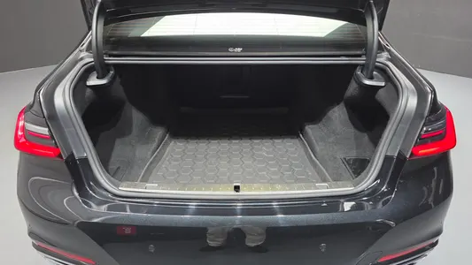 BMW 7 Series (G11) 740d xDrive 2021 17