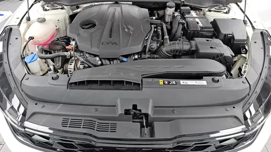 Kia K5 3 2.0 2023 6