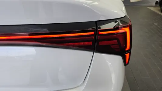 Kia K5 3 2.0 2023 23