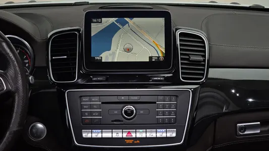 Mercedes-Benz GLS-Class X166 GLS500 4MATIC 2017 13