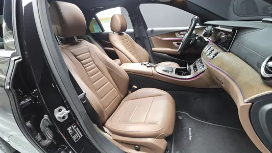 Mercedes-Benz E-Class W213 E300e 4MATIC 2021 26