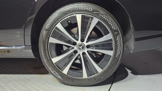 Mercedes-Benz E-Class W213 E300e 4MATIC 2021 21
