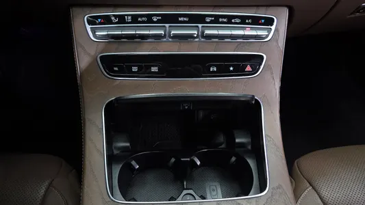 Mercedes-Benz E-Class W213 E250 2021 34