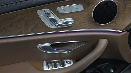 Mercedes-Benz E-Class W213 E250 2021 36