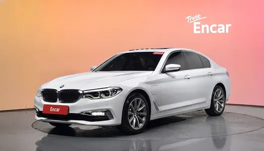 BMW 5 Series (G30) 530e 2020 20