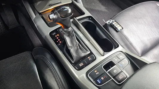 Kia K7 700h 2014 9