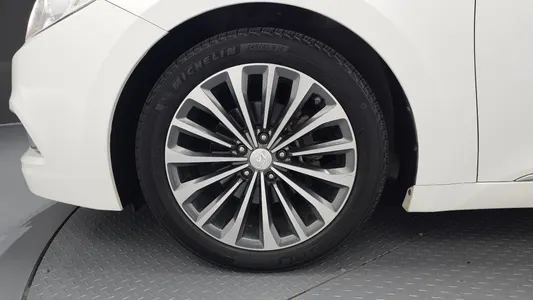 Hyundai Grandeur HG HG240 2014 5