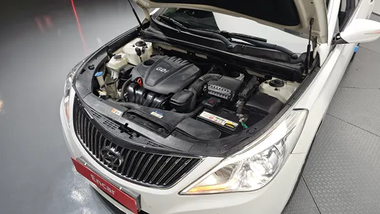 Hyundai Grandeur HG HG240 2014 6