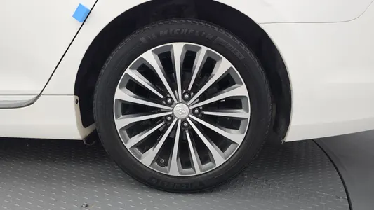 Hyundai Grandeur HG HG240 2014 21