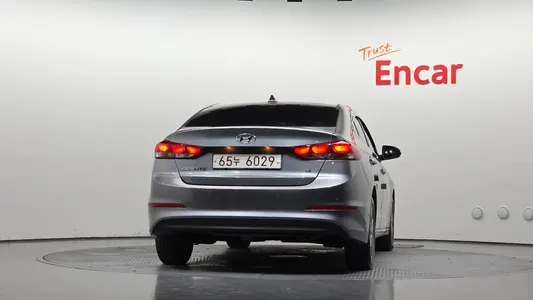 Hyundai AD 1.6 GDI 2017 4