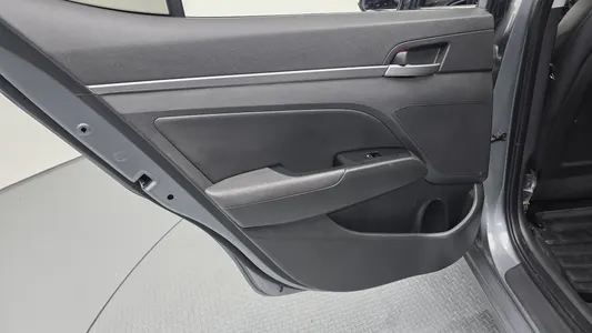 Hyundai AD 1.6 GDI 2017 26