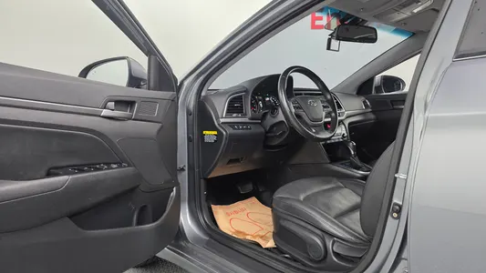 Hyundai AD 1.6 GDI 2017 27